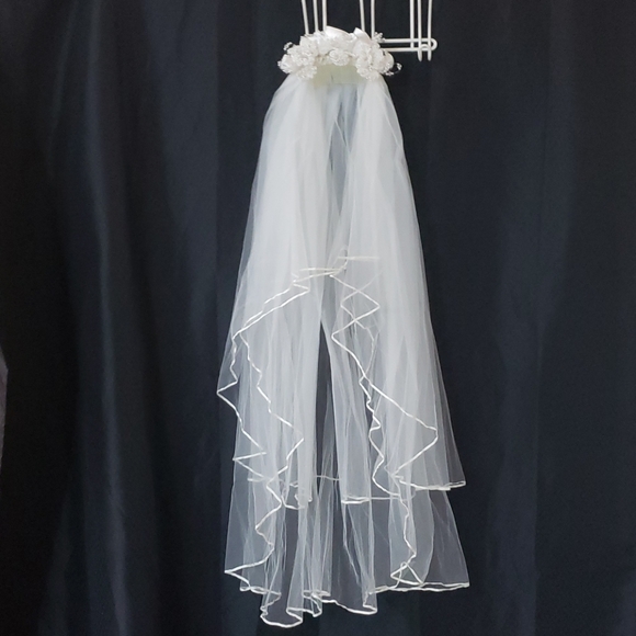 COPY - Wedding veil for play dress-up or costume - Picture 5 of 6